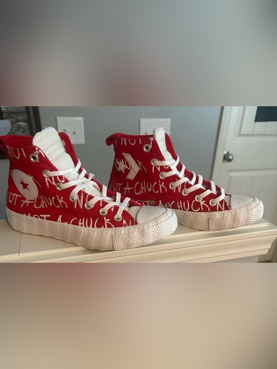 Converse Other - Youth kids Converse All-Star Size 6 Chuck Red White Shoes  Sneakers